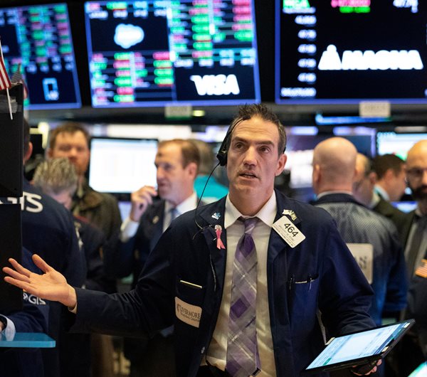 Stocks Hover Near New Records, Oil Ebbs 