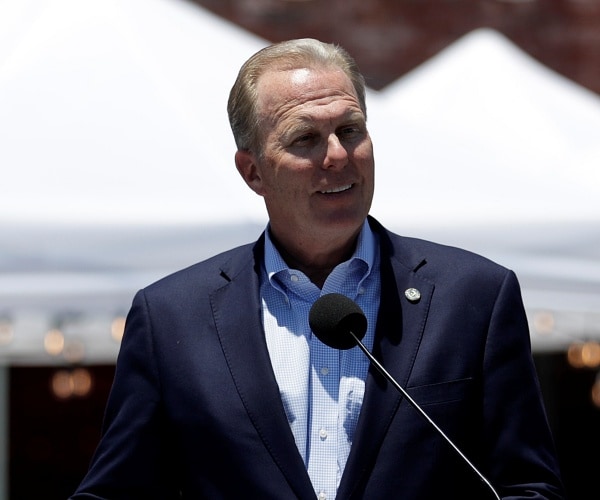 kevin faulconer speaks at press conference