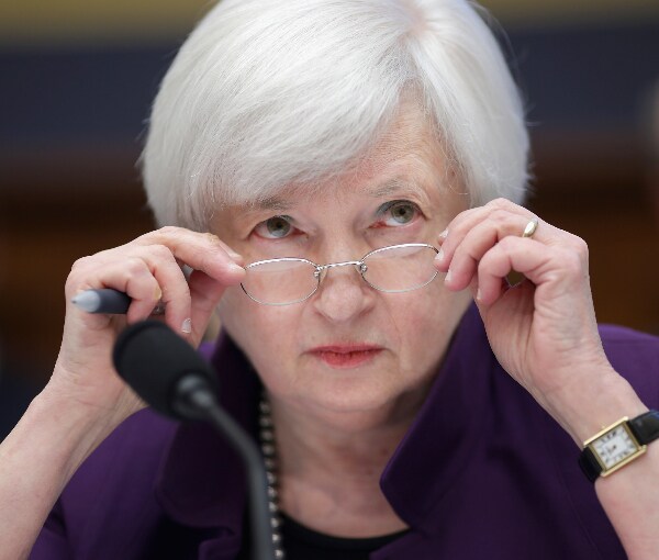 Yellen Warns Delay in Raising Debt Limit Will Slow Economy  