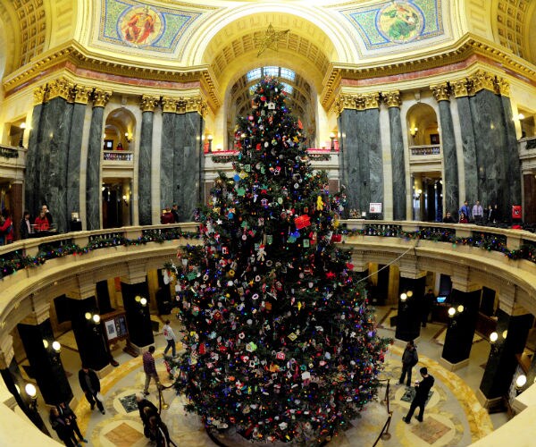 Wisconsin Assembly Votes for Christmas Tree, Bible Week