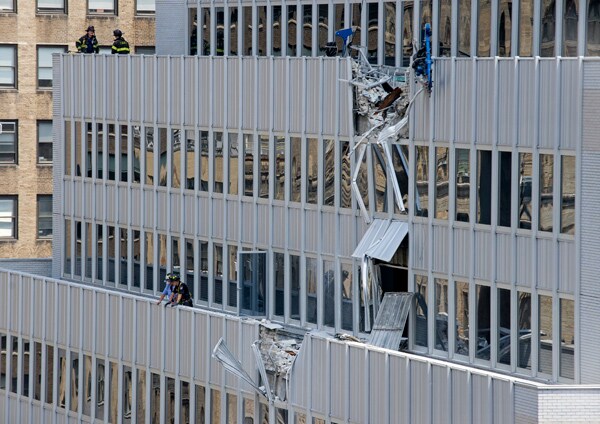 Manhattan Crane Accident Sends A/C Unit Crashing Onto Street