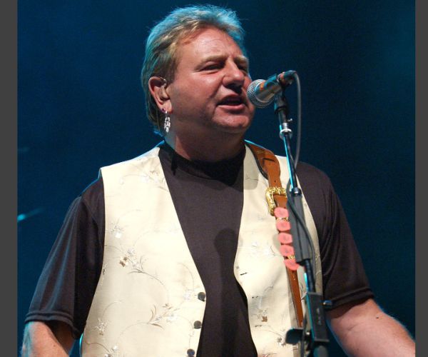 Greg Lake Dies: Progressive Rock Musician Loses Cancer Battle at 69