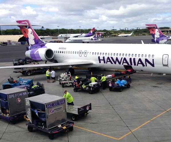 Hawaiian, Alaska Airlines Tops in Being On Time, Worst Is ... 