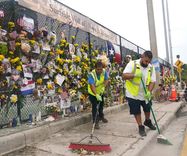 Searchers at Collapse Site 'Not Seeing Anything Positive'