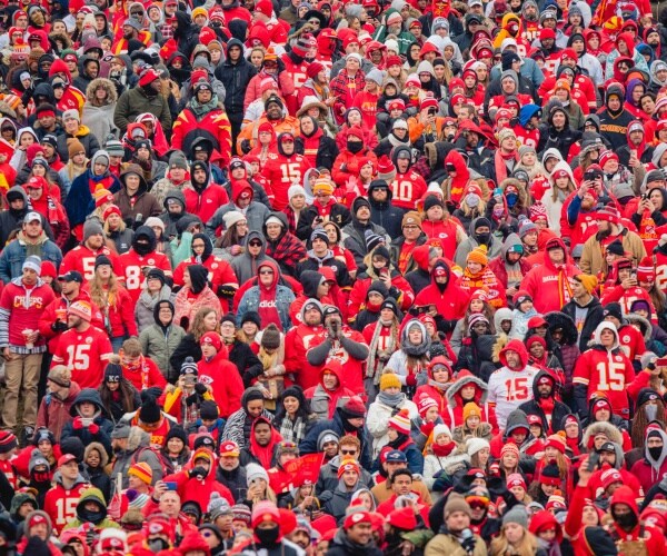 Kansas City Chiefs to Turn Away Fans with Headdresses, Face Paint