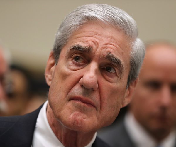 Mueller Appears Halting and Quiet in Long-Anticipated Hearing