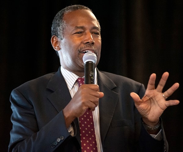 Bloomberg Iowa Poll: Carson Seen as Most Electable Among Republicans