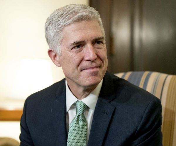 Gorsuch's First Big Top Court Vote Allows Arkansas Execution