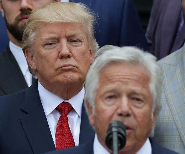 Patriots, Trump Split Over National Anthem Controversy