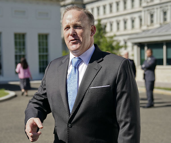 Major Networks Decline to Offer Sean Spicer Job