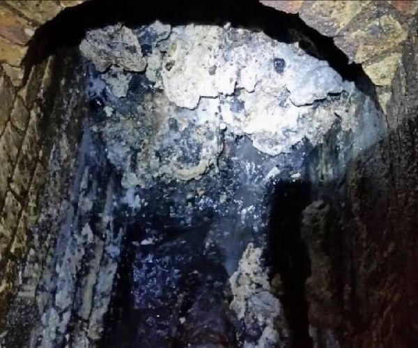 Giant London 'Fatberg' Clogs Sewer, Will Take Weeks to Remove