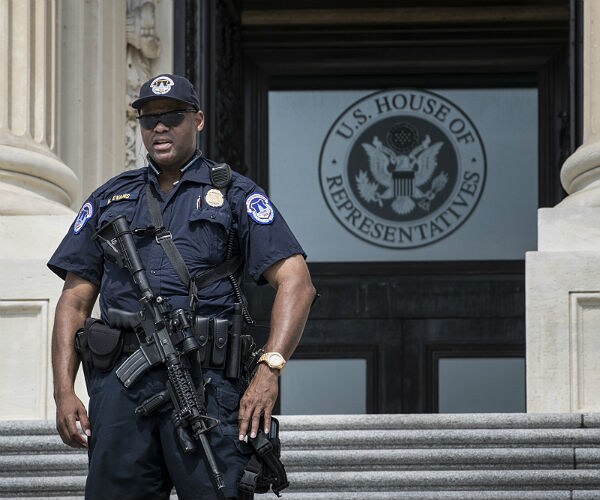 Capitol Hill Cops Hailed as 'Heroes' Who Prevented a 'Massacre'