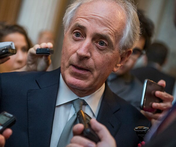 Retiring Corker Praises Dem Running For His Seat