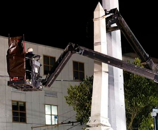 Confederate Monuments Start Coming Down in New Orleans