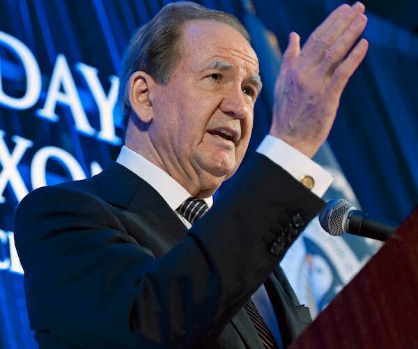 Pat Buchanan Rips 'Absurd' Fallout Over Trump Remarks