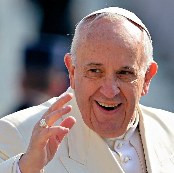 Pope, Religious Liberty Advocates: Christians Facing Genocide