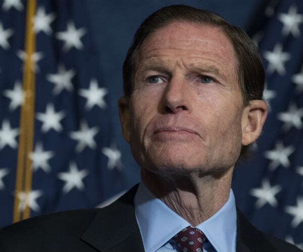 Sen. Blumenthal: WH 'Contemptible' Over Security Clearances