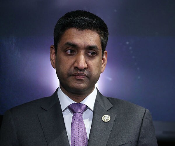 Rep. Khanna: Restrict Trump's Ability to Launch Nuke on NKorea