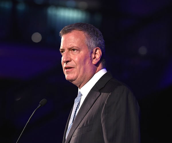 De Blasio Would Sue to Prevent Trump Admin From Forcing Muslim Registry