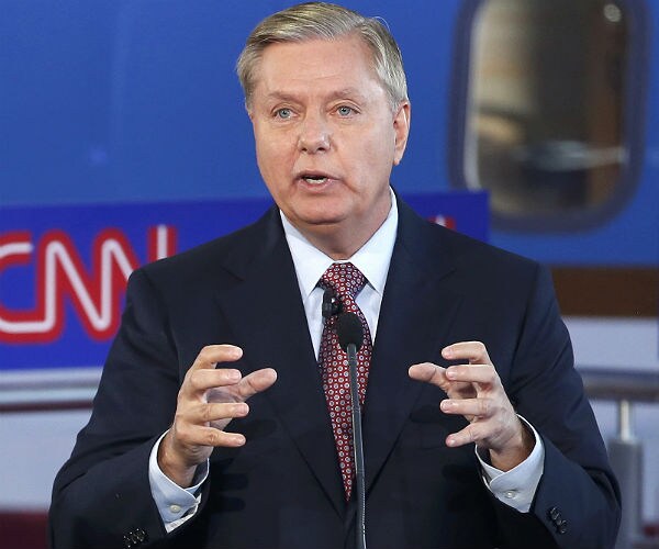 Lindsey Graham to Lead Russia Probes: Putin Should 'Pay a Price'