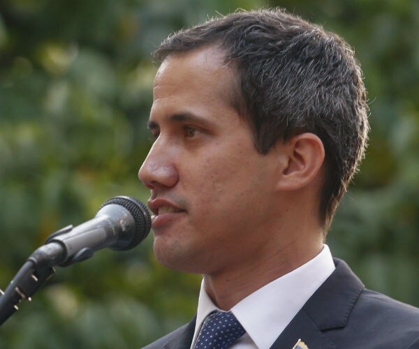 Venezuelan Opposition Leader Seeks Contact With US Military