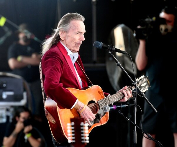 Canadian Singer Songwriter Gordon Lightfoot Dies At 84