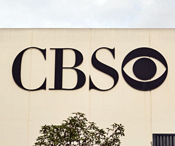 CBS Sets Aside $120 Million for Moonves, but Will He See It?