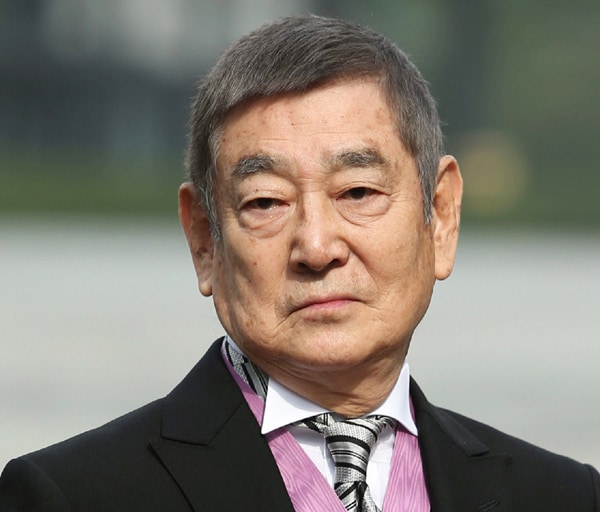 Ken Takakura, Japanese Actor, Dies of Lymphoma at Age 83