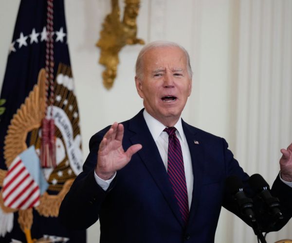 Biden Hopeful for Bipartisan Border Package Next Week