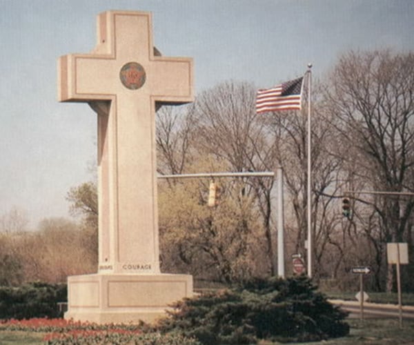  Court Finds WWI Cross on Govt. Land Is Constitutional