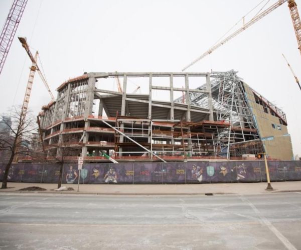 Vikings Stadium Accident Kills 1 Worker, Injures Another in Minnesota