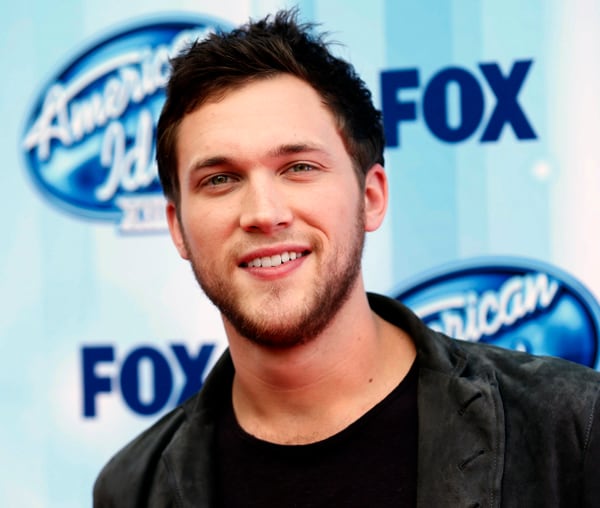 Phillip Phillips: 'American Idol' Winner's Contract 'Oppressive'