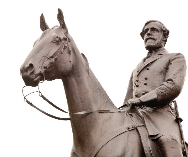 Lee Descendant Urges Official Removal of Confederate Statues