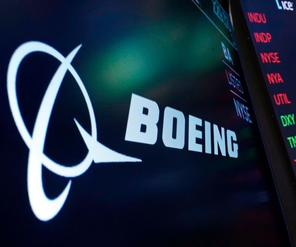 Boeing Defense Workers to Vote on Revised Contract Offer 