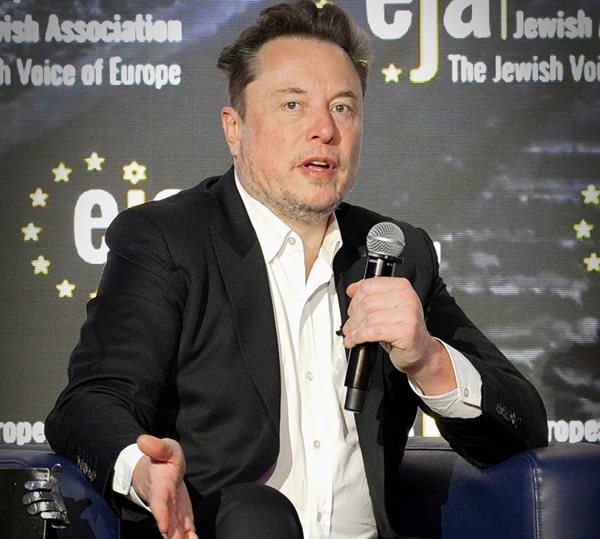 Musk: Chinese EVs Will 'Demolish' Rivals Without Tariffs