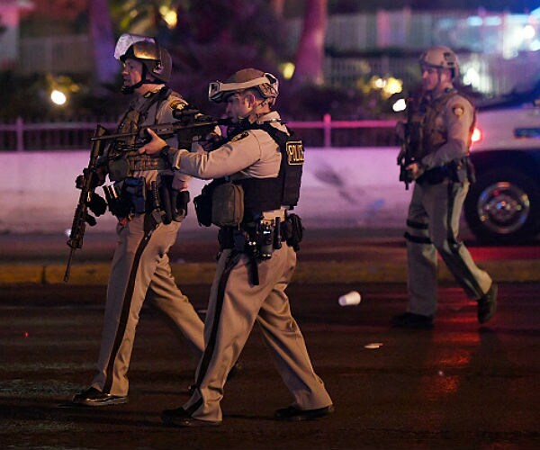 Police Body Cameras Reveal Las Vegas Chaos