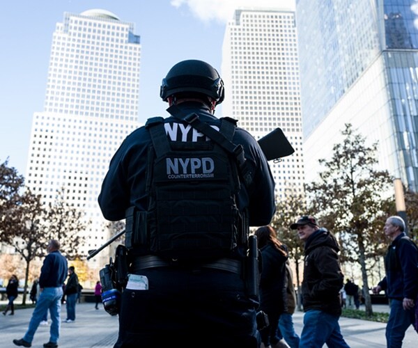 Law Enforcement Experts: Police Have 'Targets on Their Backs'