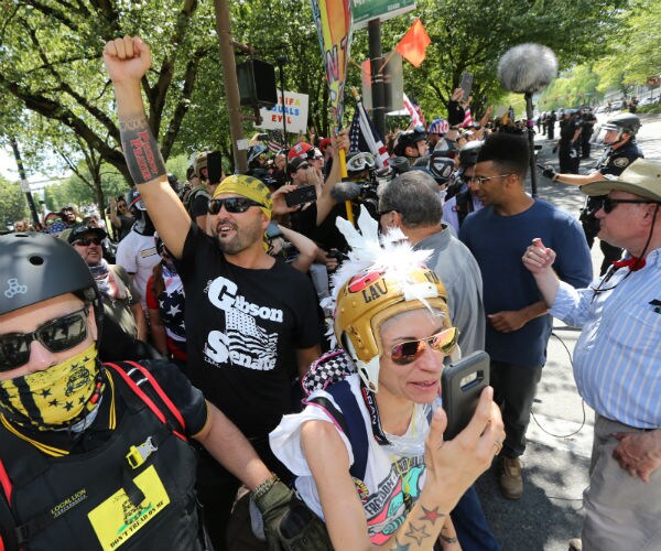 Some Arrested as Right-Wing Rally, Counter-Protesters Clash