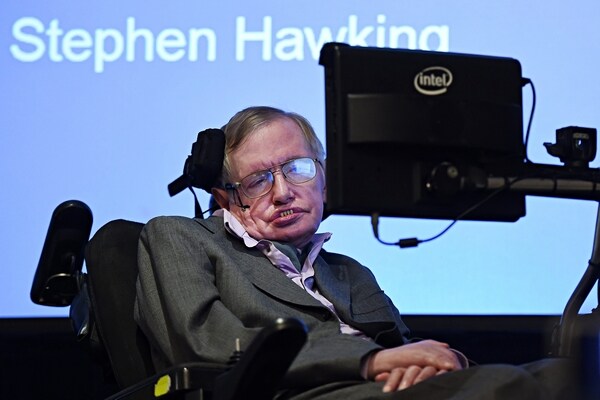 Stephen Hawking: Artificial Intelligence Could Spell the End of Humanity