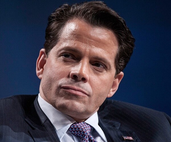 Scaramucci Suggests Priebus, Bannon Are Trump Leakers on Colbert's 'Late Show'