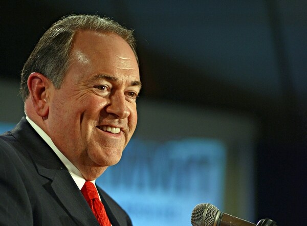 Huckabee: I'll Announce White House Plans on May 5