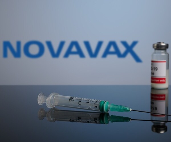 Novavax, vaccine vial, syringe