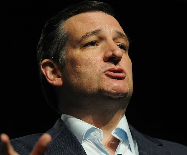 Ted Cruz: Allowing Syrian Refugees Into the US is 'Nothing Short of Crazy' 