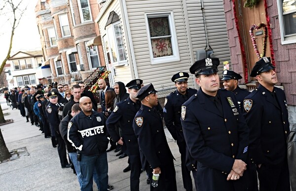 Report: Fearful New York Cops Overlook Low-Level Crimes