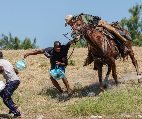 Border Patrol Horse Unit 'Still Operating' in Del Rio