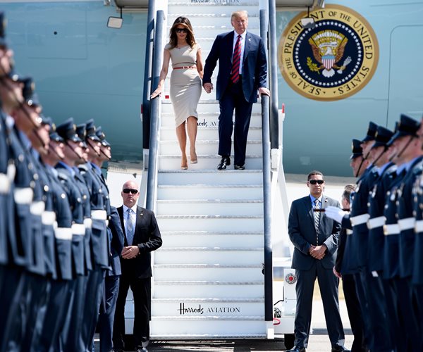 Trump Lands in Great Britain for First UK Visit