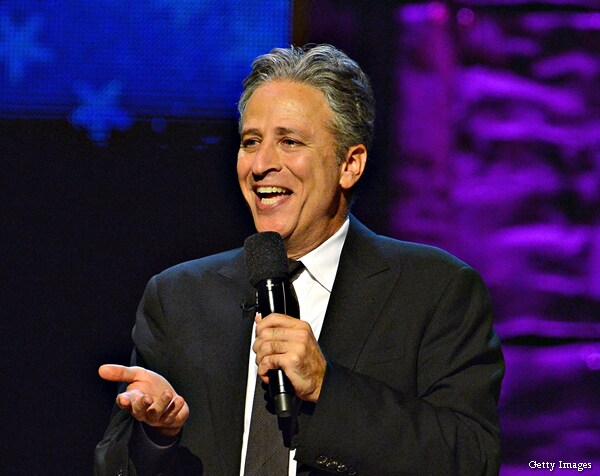 Jon Stewart Returns to 'Daily Show' After 12-Week Absence 