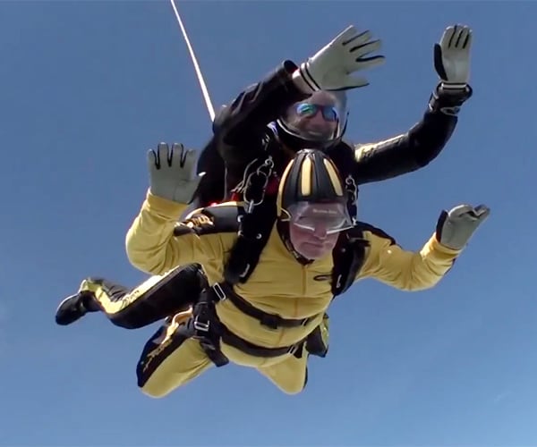 101-Year-Old Skydiver Now Holds Record for World's Oldest