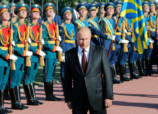 Russia's Putin Visits site of Decisive WWII Battle in Kursk