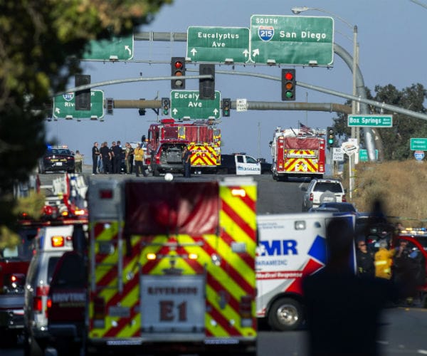 Shootout on Freeway Overpass Leaves Officer, Gunman Dead